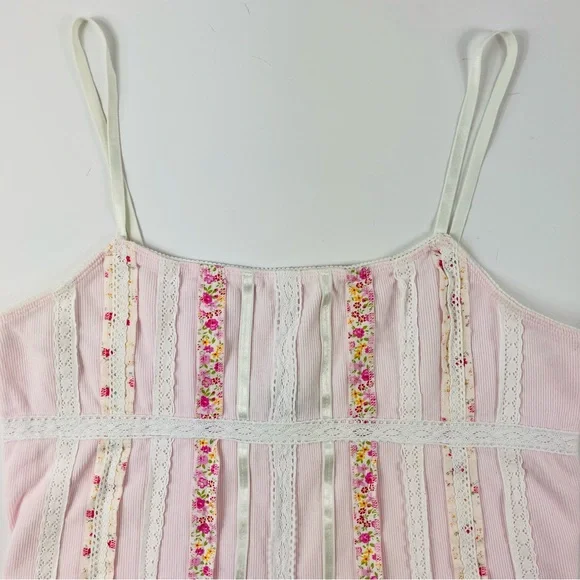 Vintage Moda International Victoria’s Secret Pink Floral Shabby Chic Cami - Picture 4 of 10